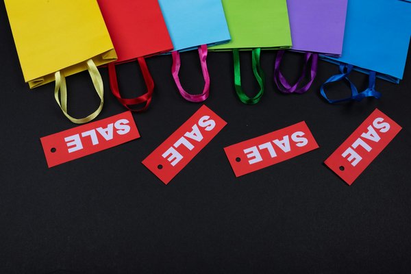 Ultimate Guide to Choosing the Best Waterproof Mascara for Rainy Days in the UK